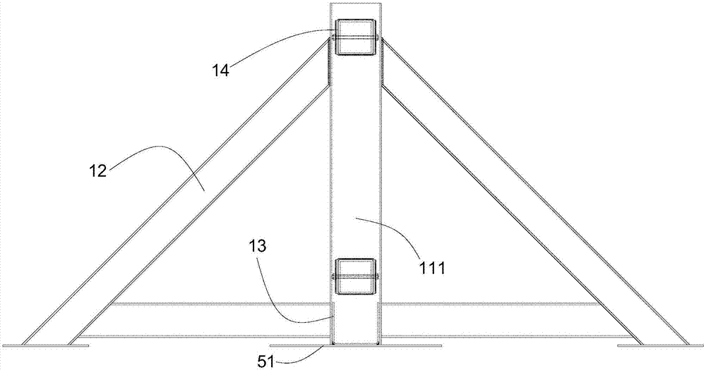 Device and method for implementing hoisting through curtain wall embedded part