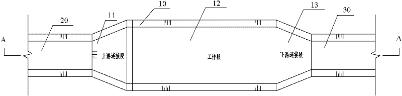 Floating oncomelania blocking device with clamping grooves