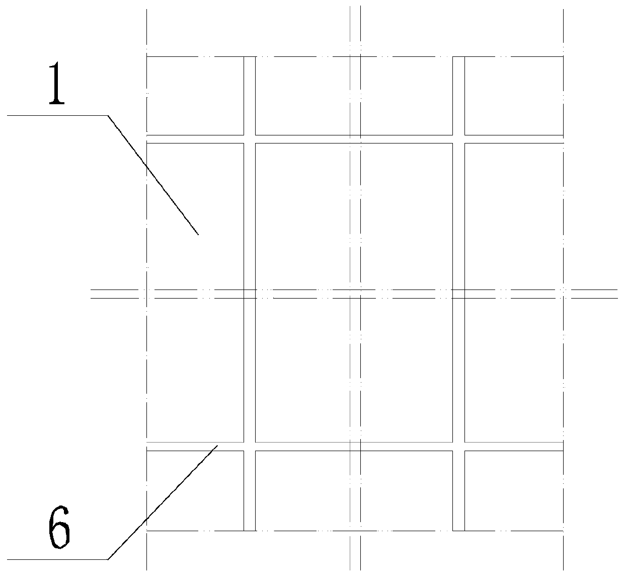 A dry splicing structure of floor tiles and its splicing method