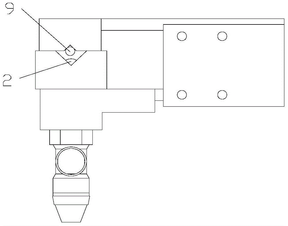 Flexible seedling clamping machine