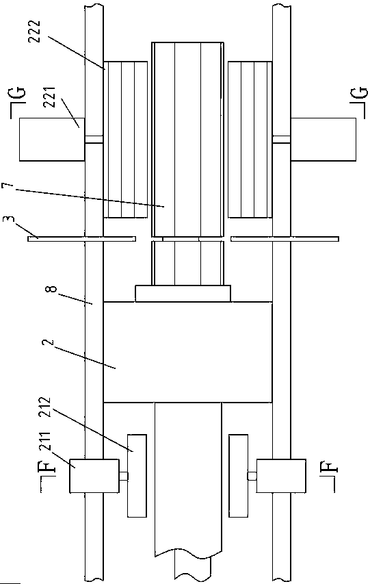 Conveying structure used for triangular magnesium pipe sintering equipment