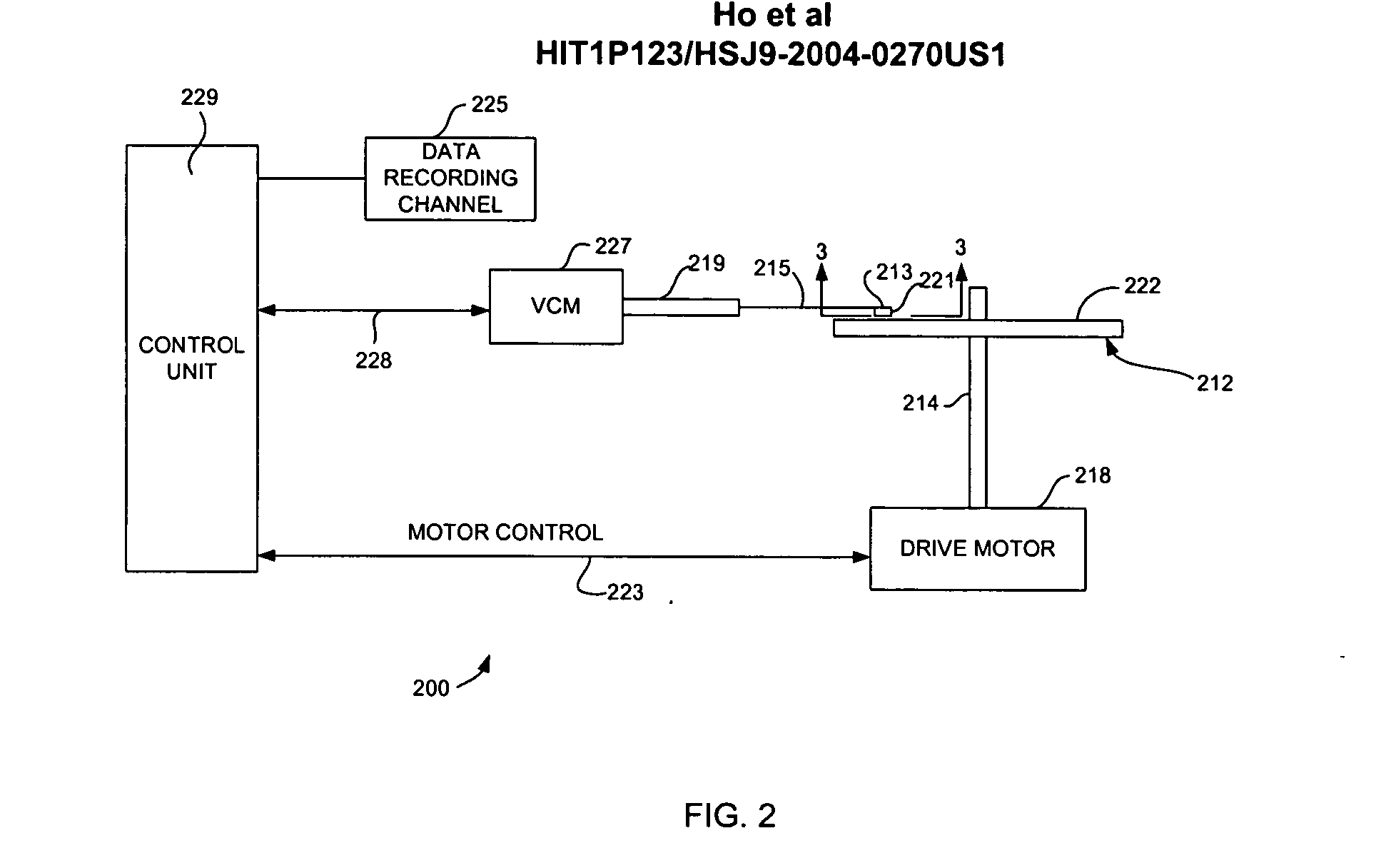 Double notched shield and pole structure for stray field reduction in a magnetic head