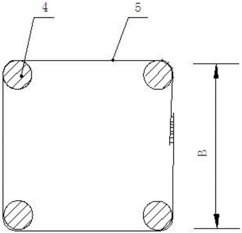 Steel grating assisted diversion tunnel preliminary bracing structure and method