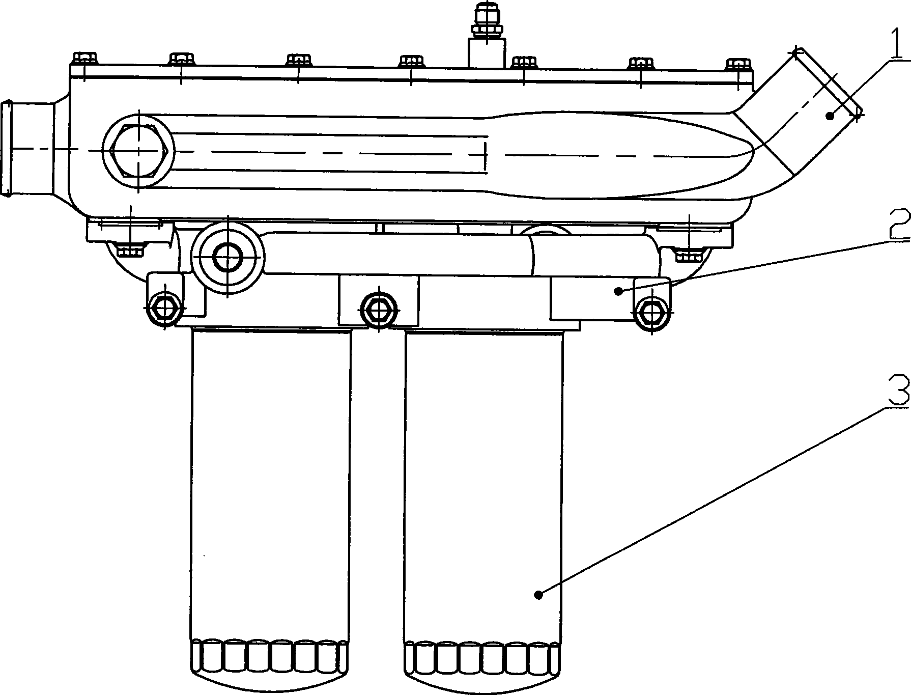 Engine oil cooling and filtrating device