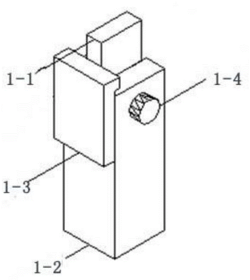 Construction method and device for installing and disassembling gantry crane in radial type