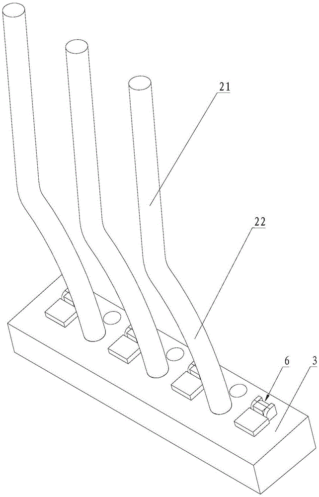 Joint protecting device