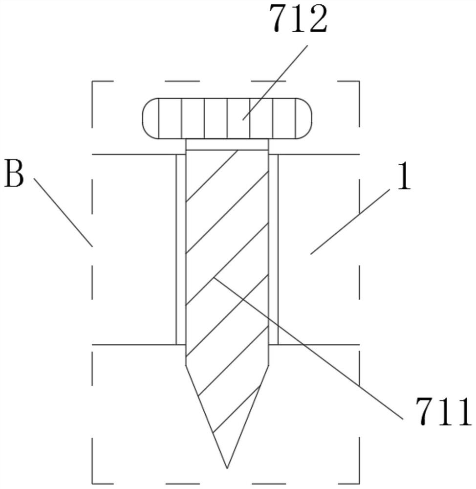 Lamp capable of automatically extending