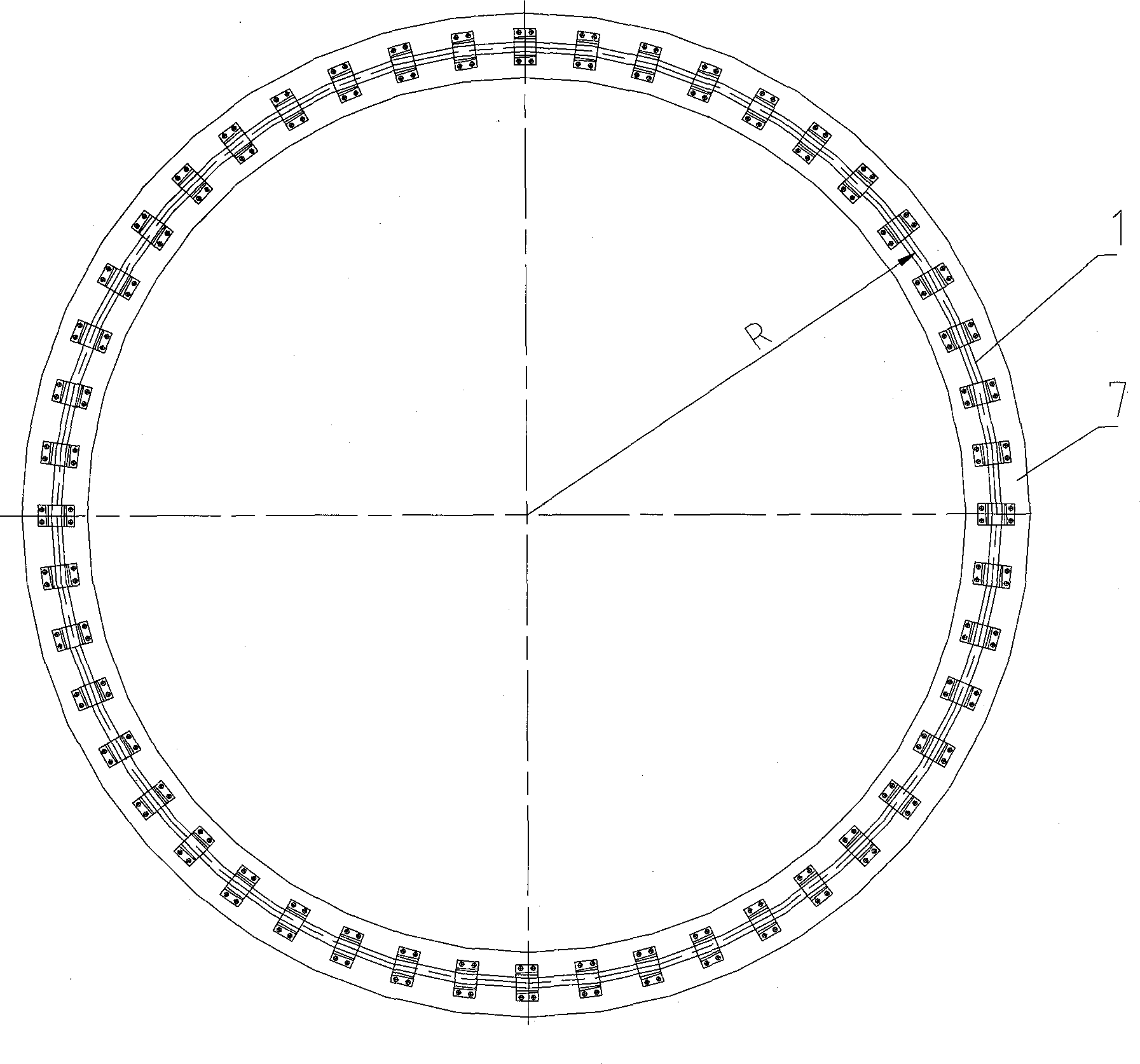 Fixing device and adjusting method for a circular track