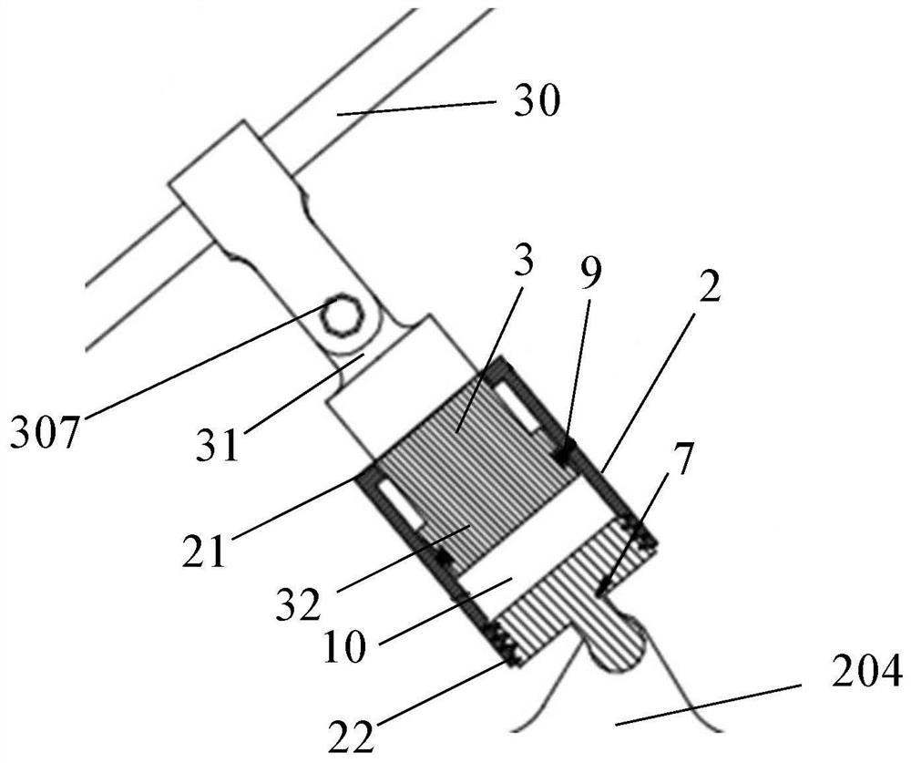 Pipe fitting support and thermal deformation compensation device for pipe fitting support