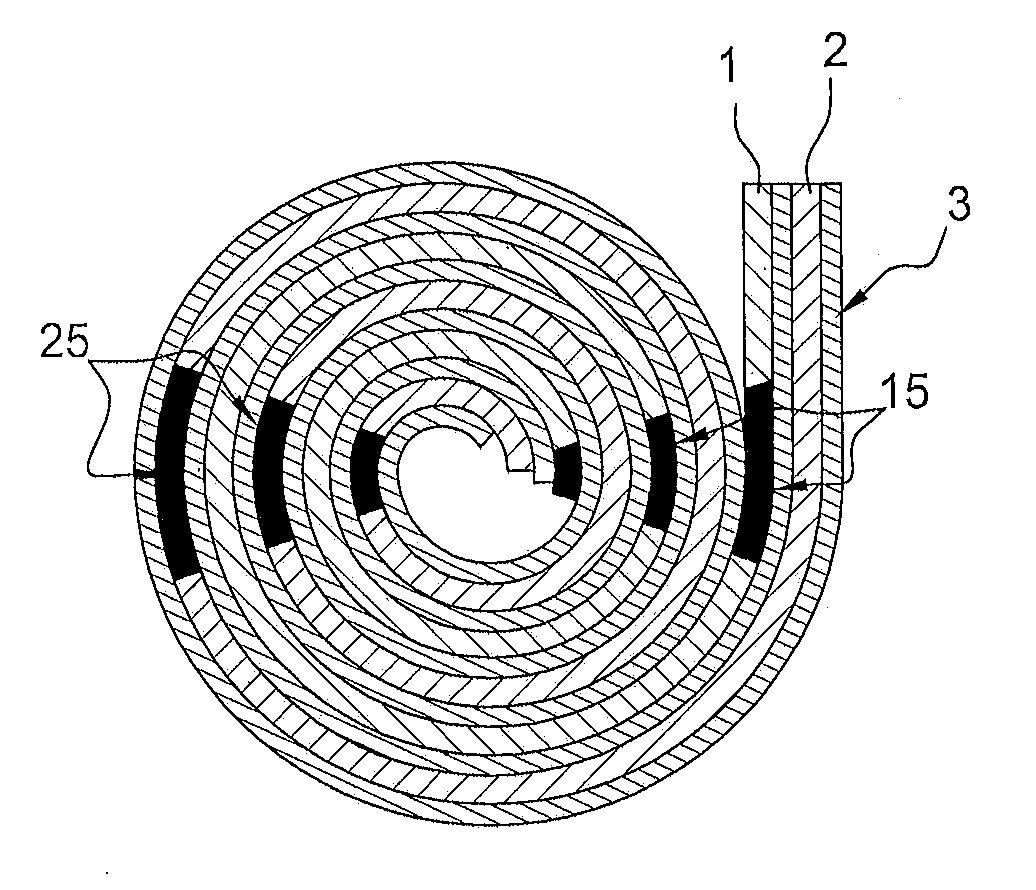 Lead-acid accumulator and method for manufacturing such an accumulator