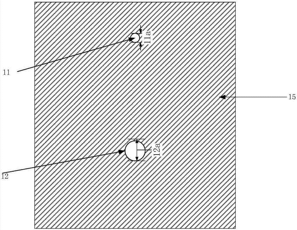 Duplex filtering antenna based on central short circuit T-shaped resonator