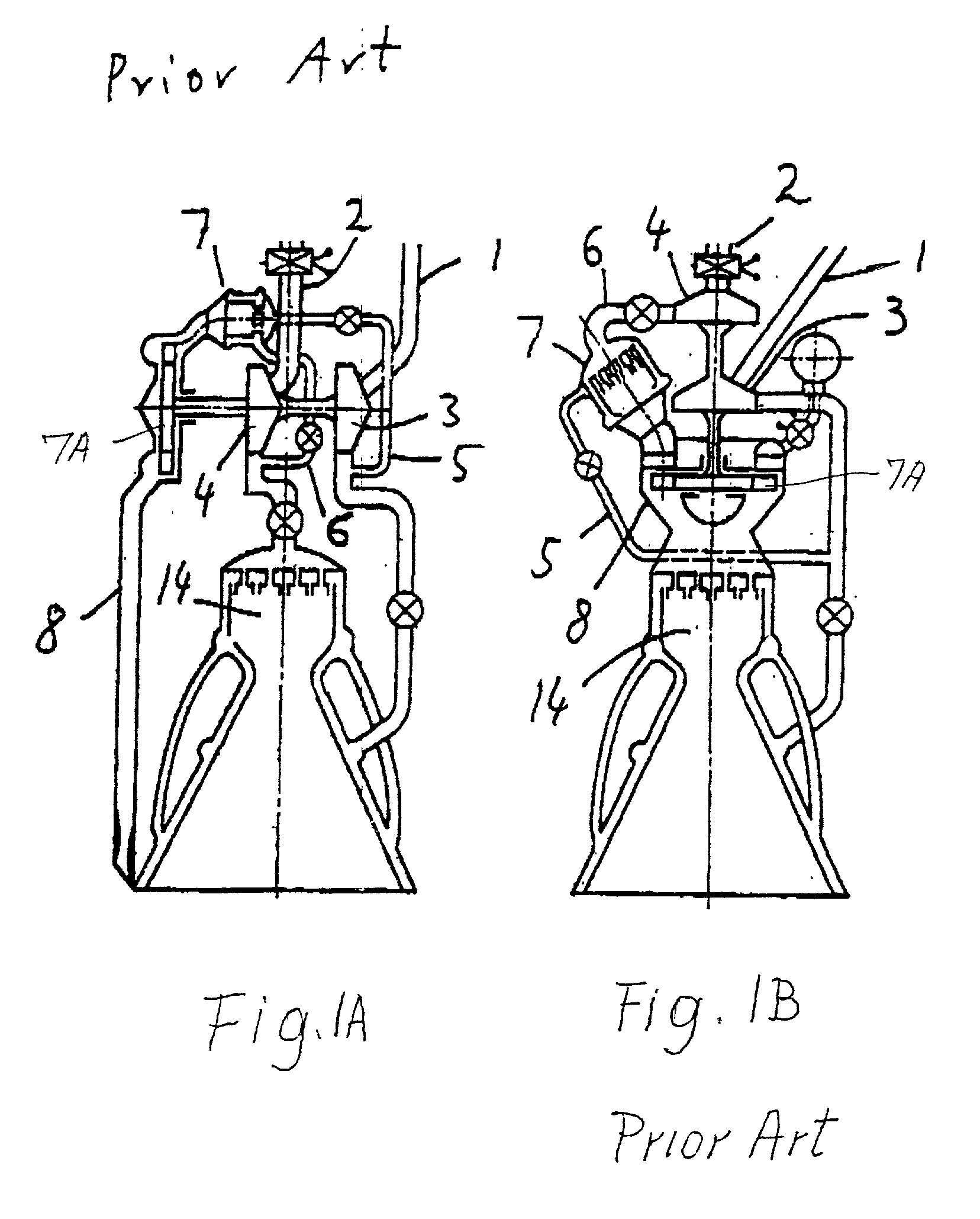 Liquid fuel rocket engine with a closed flow cycle