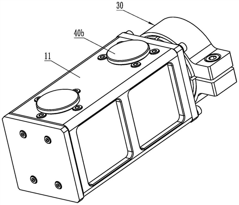 Prism calibration device and parallelism calibration method