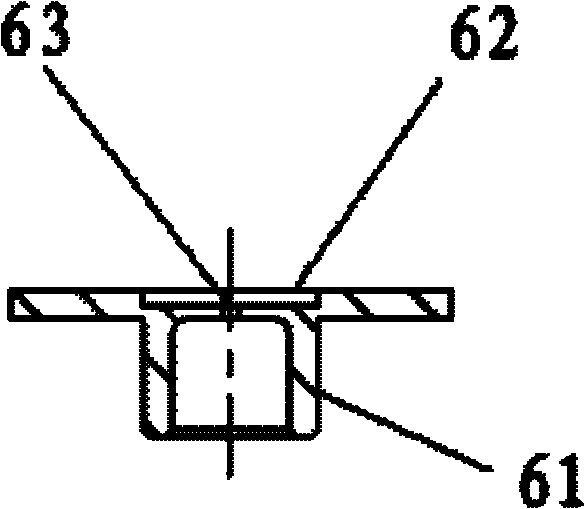 Temperature self-compensating double grating symmetrical push-pull type fiber grating vibrating sensor