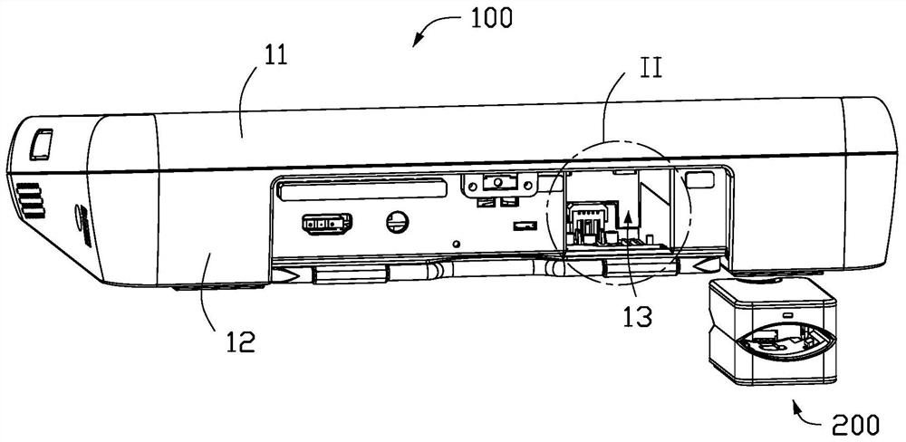 Physiological parameter monitoring device and medical equipment with physiological parameter monitoring device