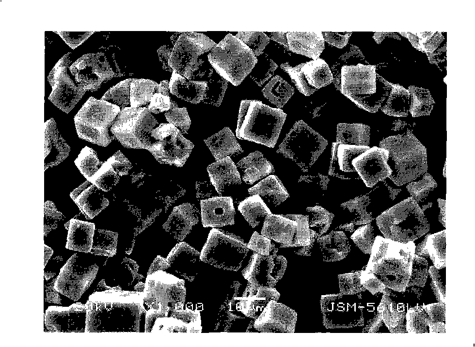 Production method of heat pipe with porous aluminum core