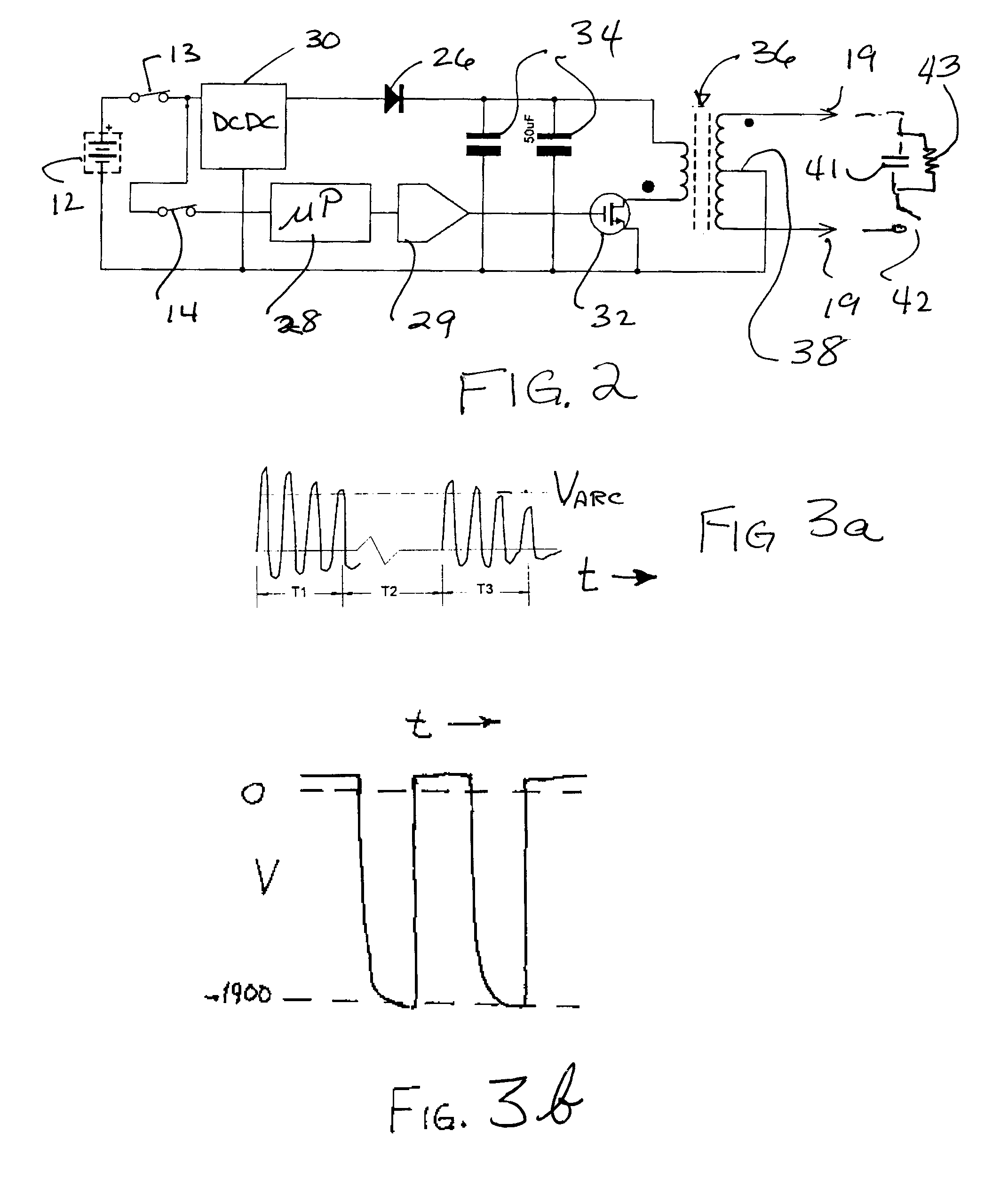 Electric disabling device with controlled immobilizing pulse widths