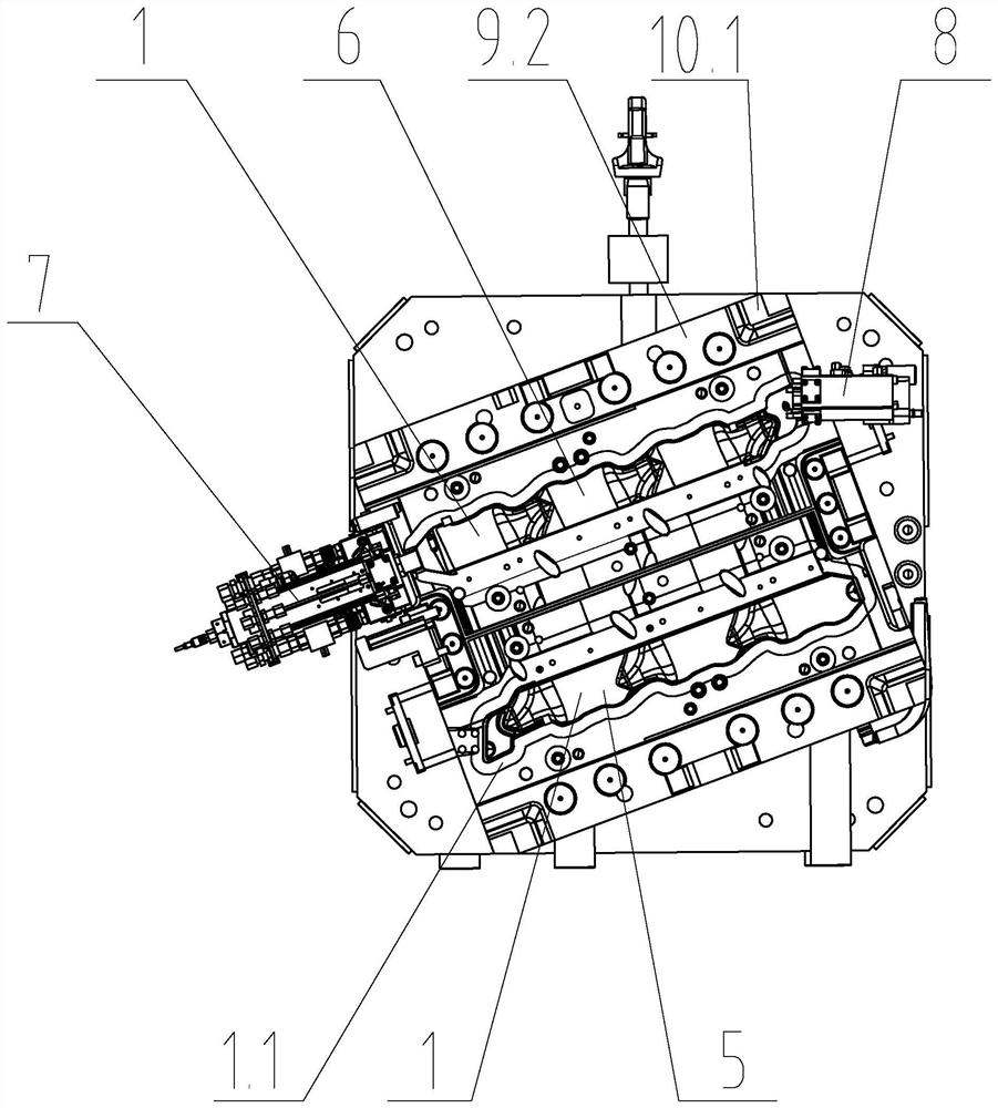 Real wood ornament injection molding and polyurethane adding one-step molding pouring mold