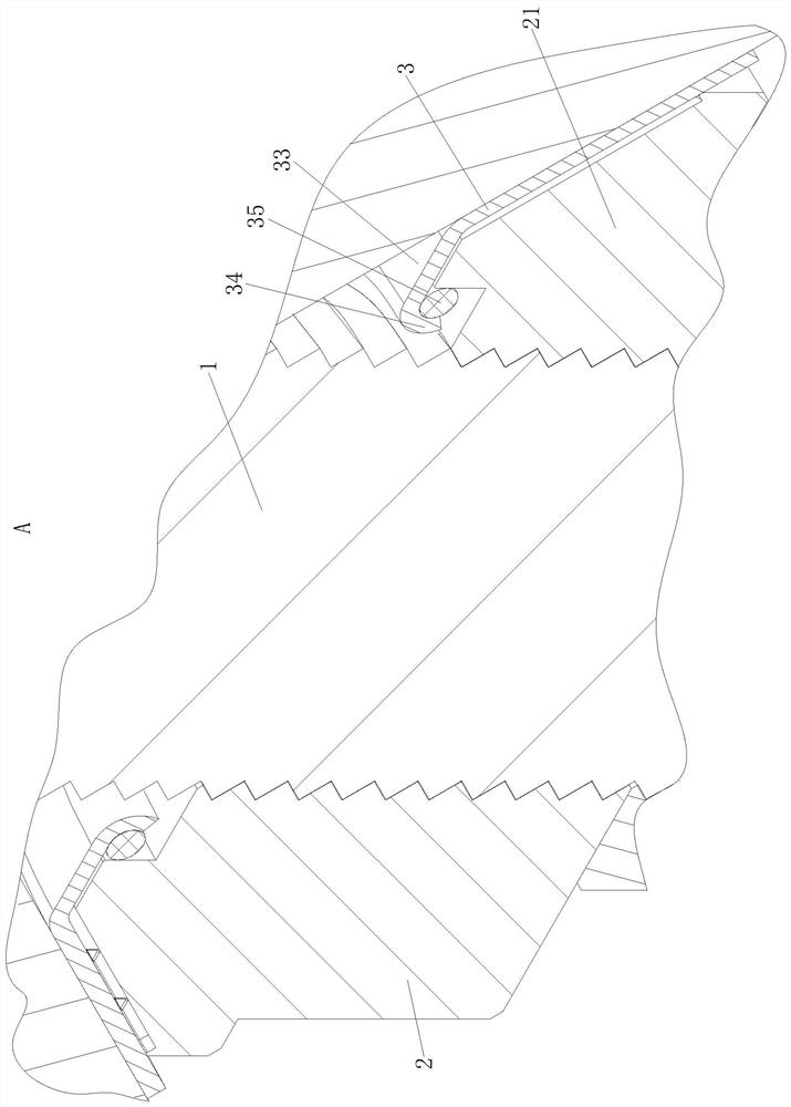 Centering lock bolt pair based on large-size chamfer