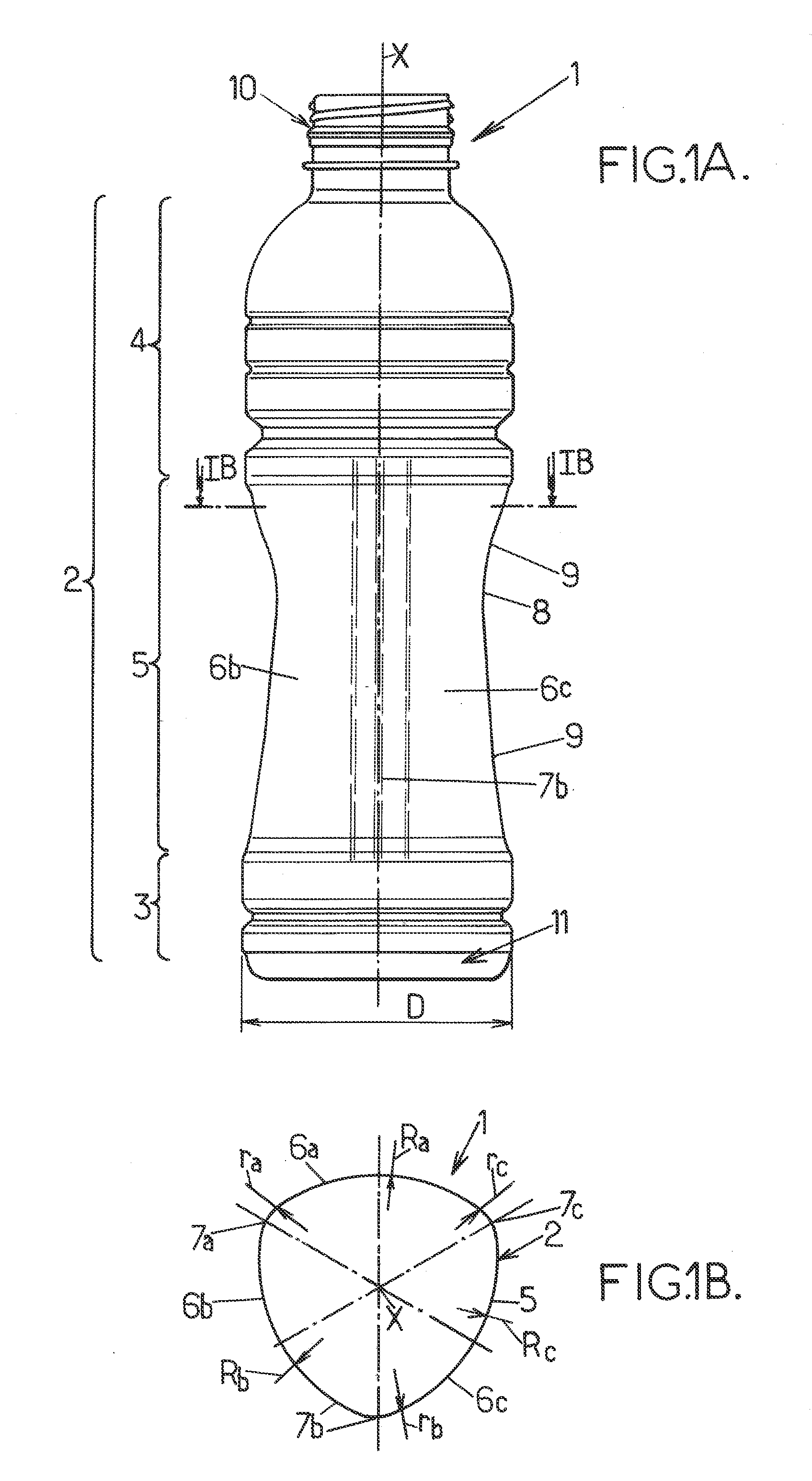 Thermoplastic container in particular a bottle having a partially prismatic triangular body