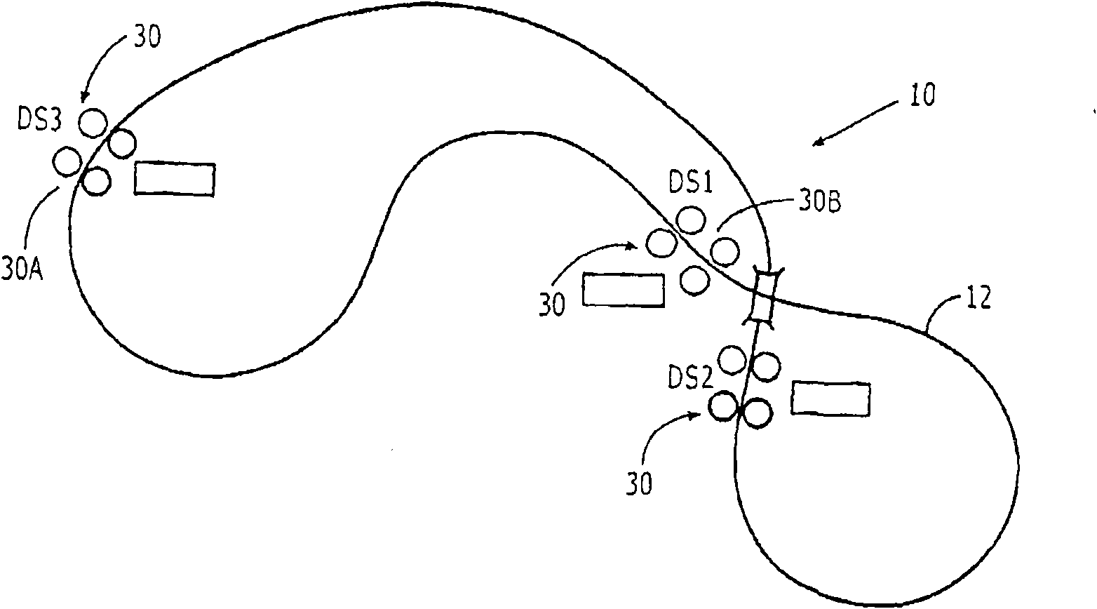 Method of controlling a rail transport system for conveying bulk materials