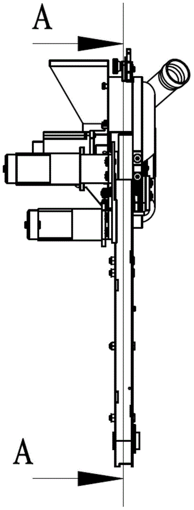 Accurate seed throwing mechanism and accurate seed throwing method of corn planter