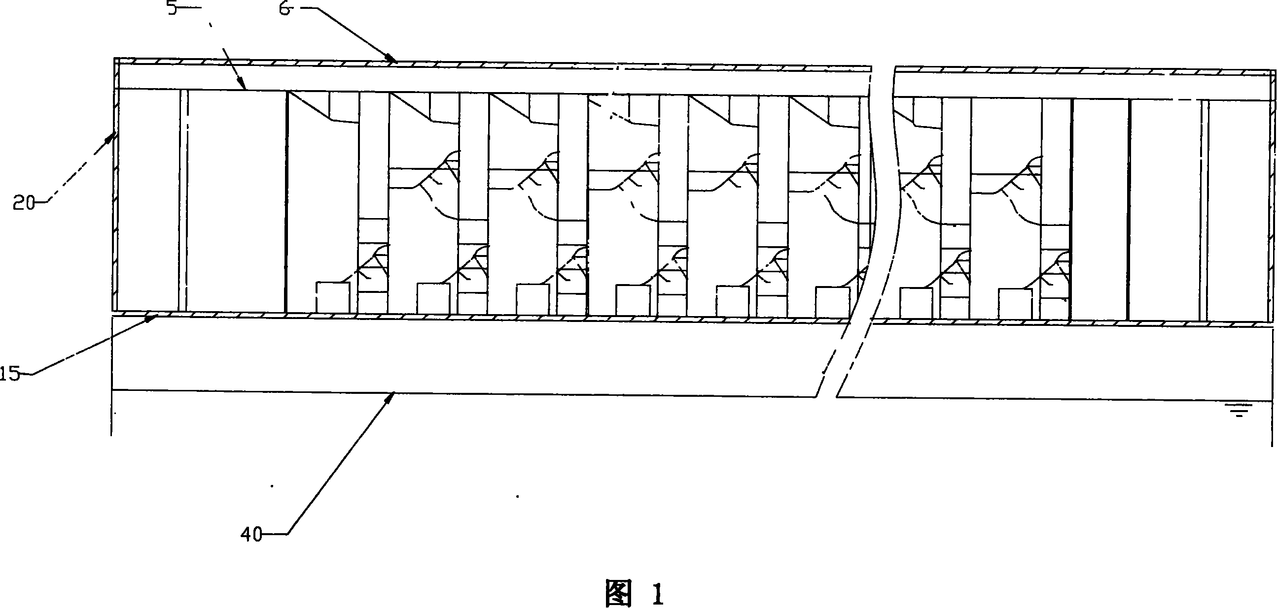 Car body structure of railway passenger car