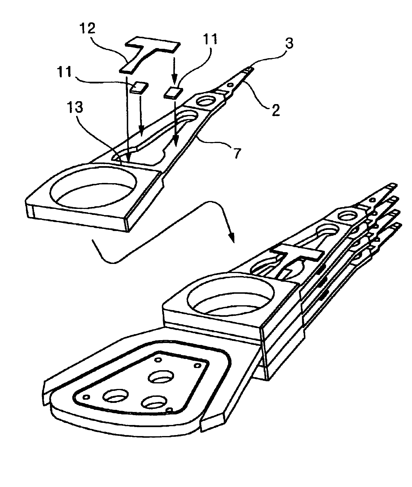 Carriage arm assembly for magnetic disk drive