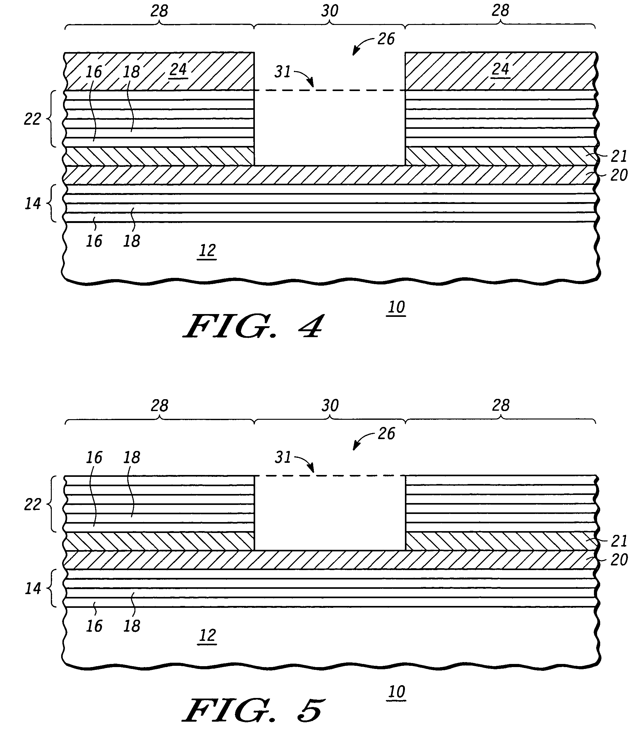 Reflective mask useful for transferring a pattern using extreme ultra violet (EUV) radiation and method of making the same