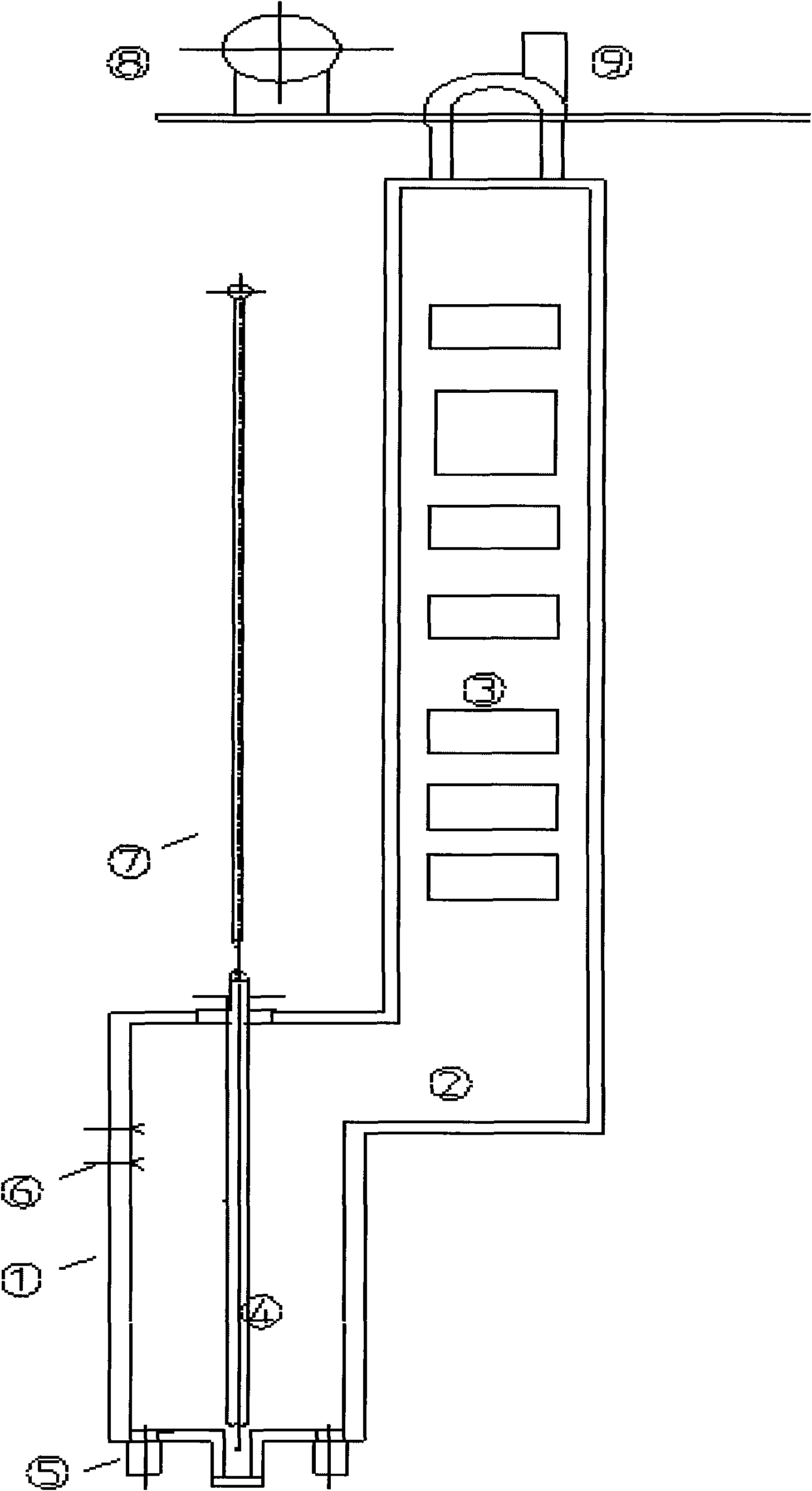 Cracking furnace for producing ethylene by cracking hydrocarbon steam