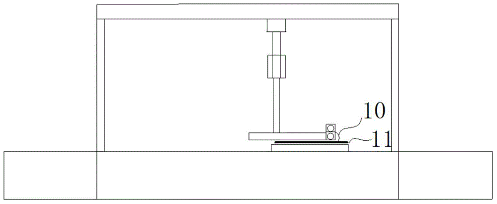 Semi-automatic polarizer stripping device for liquid crystal display panel