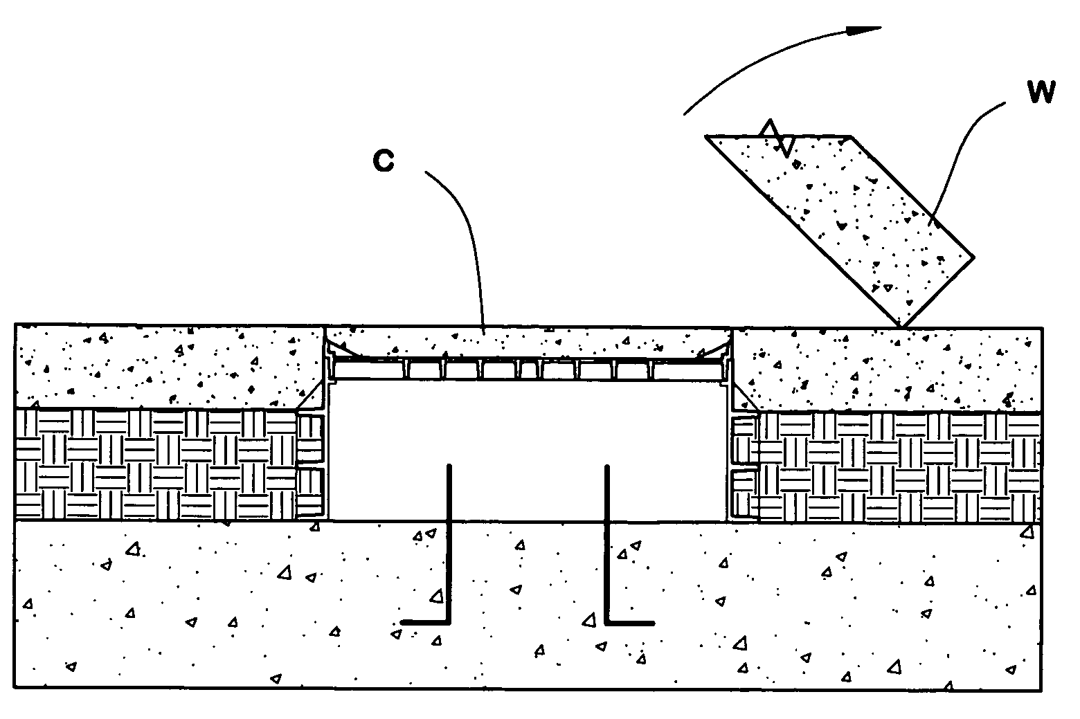 Fracture-inducing lid for isolation pocket form