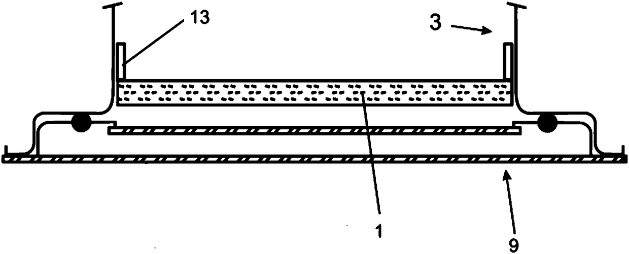 Detachable heat shielding hearth structure specially used for pyrolytic self-cleaning oven