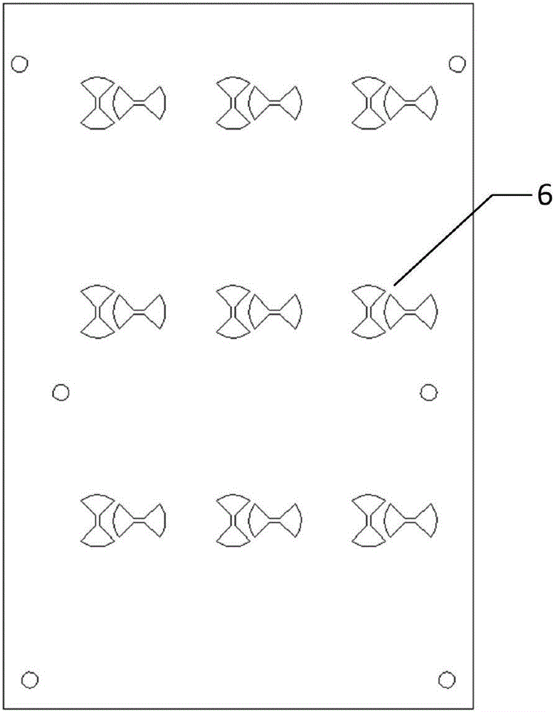 Broadband circularly polarized microstrip antenna array with C waveband gap coupled feeding