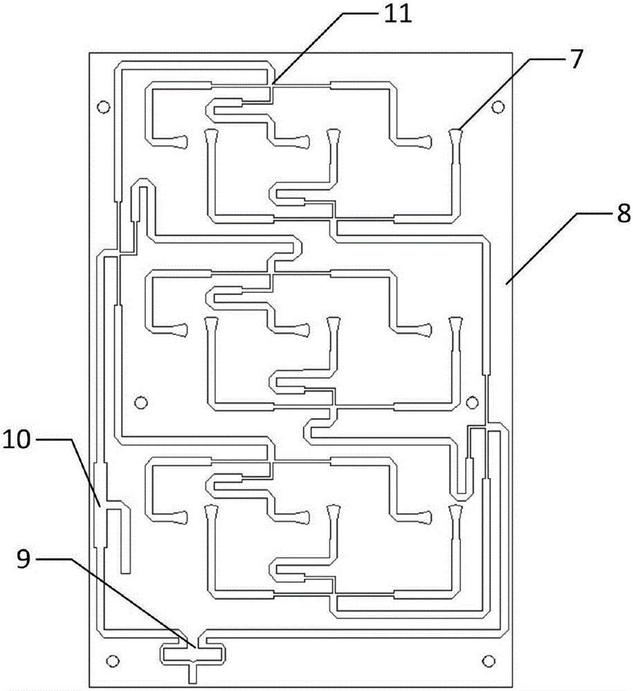 Broadband circularly polarized microstrip antenna array with C waveband gap coupled feeding