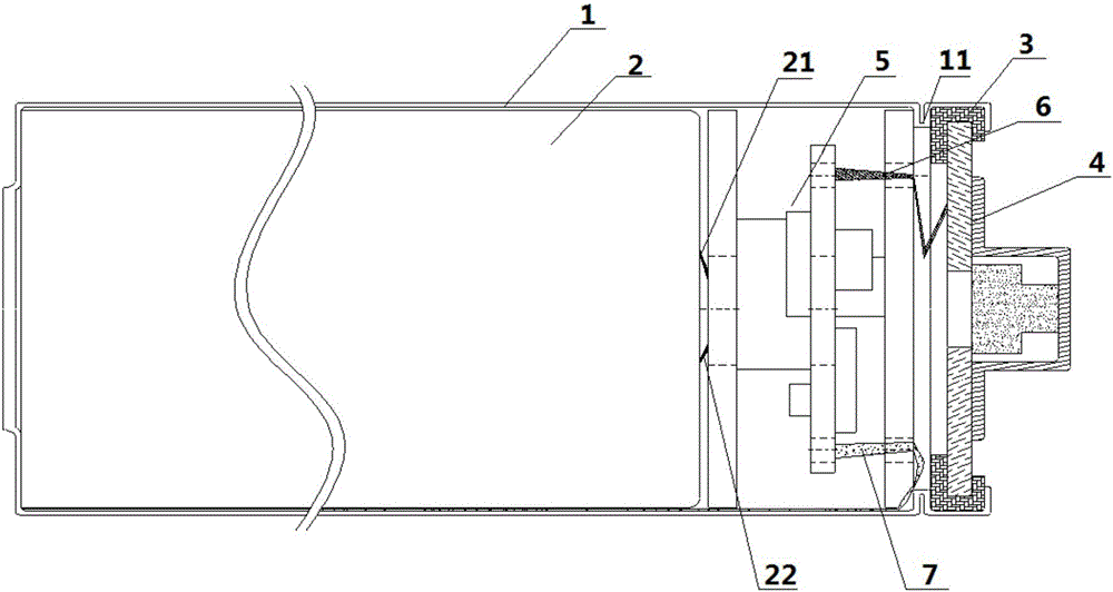 Built-in constant-voltage protection structural member and rechargeable battery using same