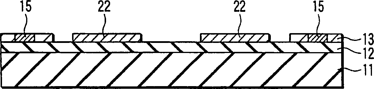 Semiconductor device including semiconductor thin film, which is subjected to heat treatment to have alignment mark, crystallizing method for the semiconductor thin film, and crystallizing apparatus f