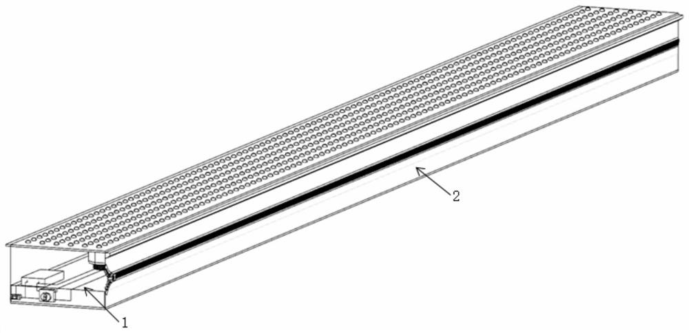 Cavity forming die, using method and self-checking method