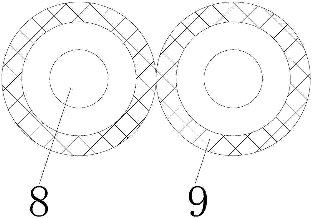 Iron faucet surface rust removing device