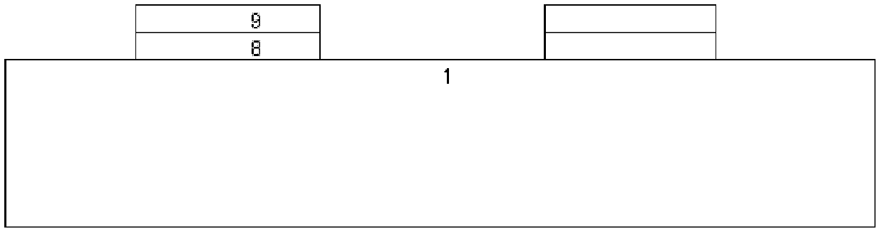 Method for optimizing photoetching registration accuracy of emitting electrode of silicon germanium HBT (heterojunction bipolar transistor)