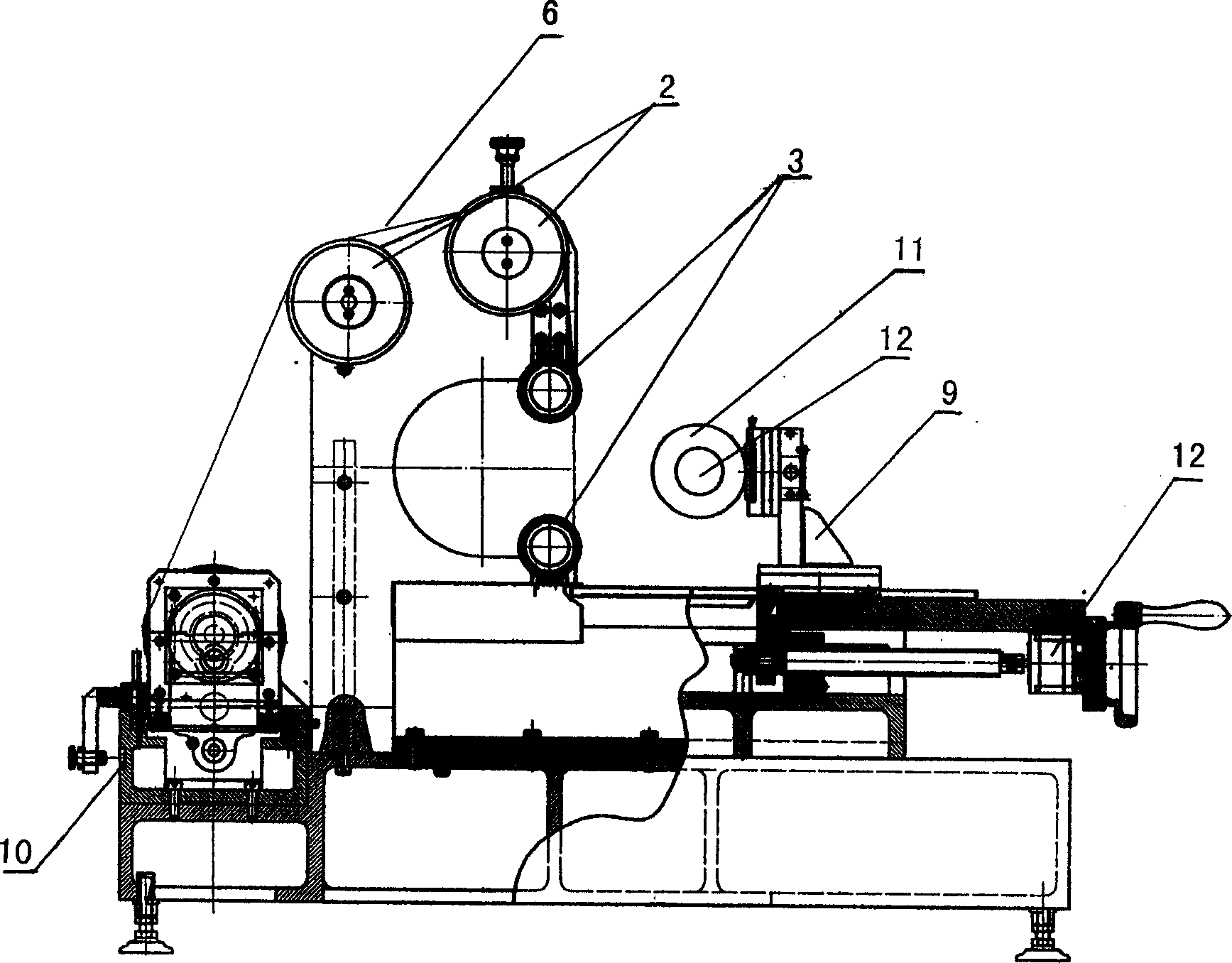 Apparatus for rotating point cutting large size silicon-carbide crystal