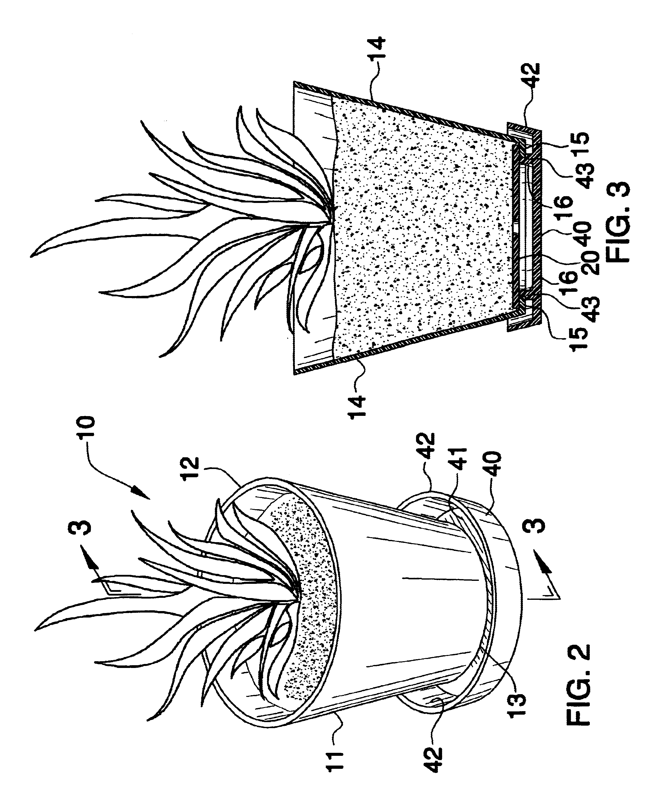 Plant pot including a removabe base