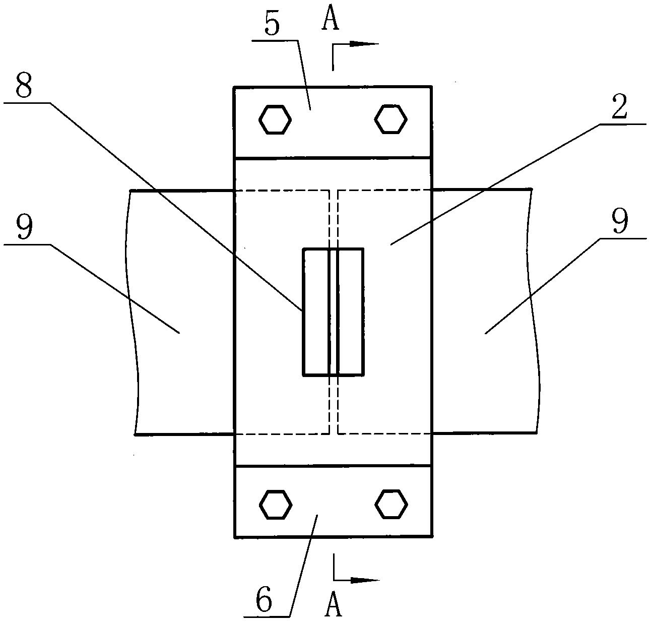 Demagnetizing and deflective blow preventing device of pipeline welding line