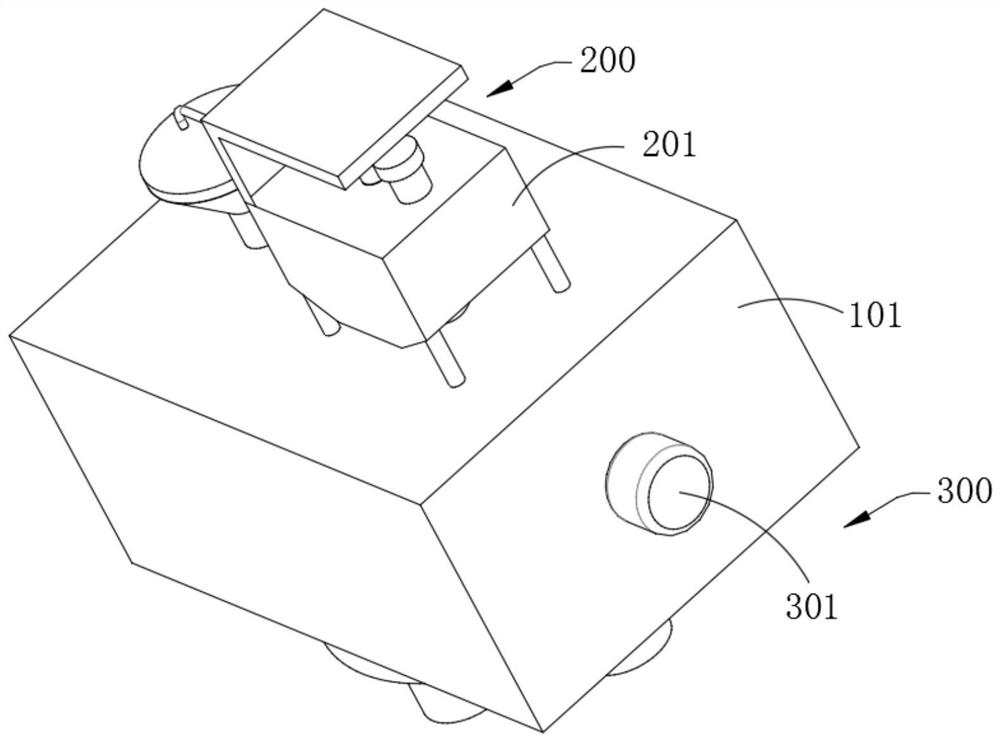 Raw material adding device for synthetic resin processing