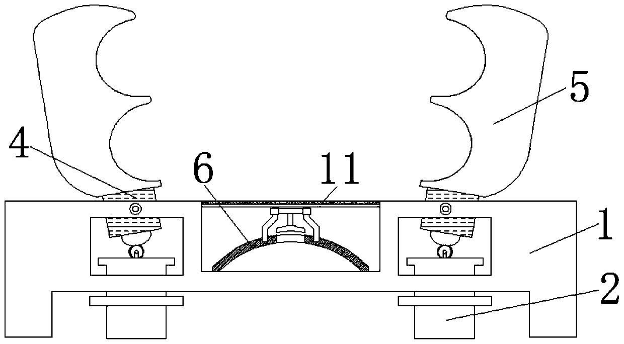 Anti-dumping tray for logistics transportation of pipes