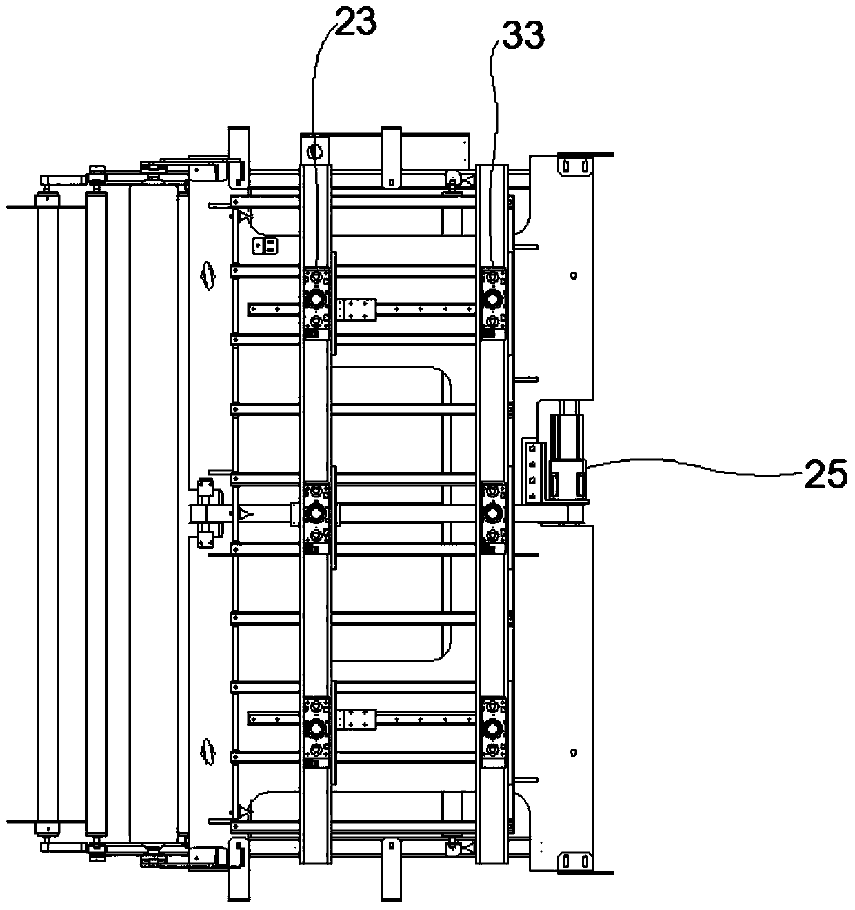 Automatic feeding device and intelligent cutting equipment