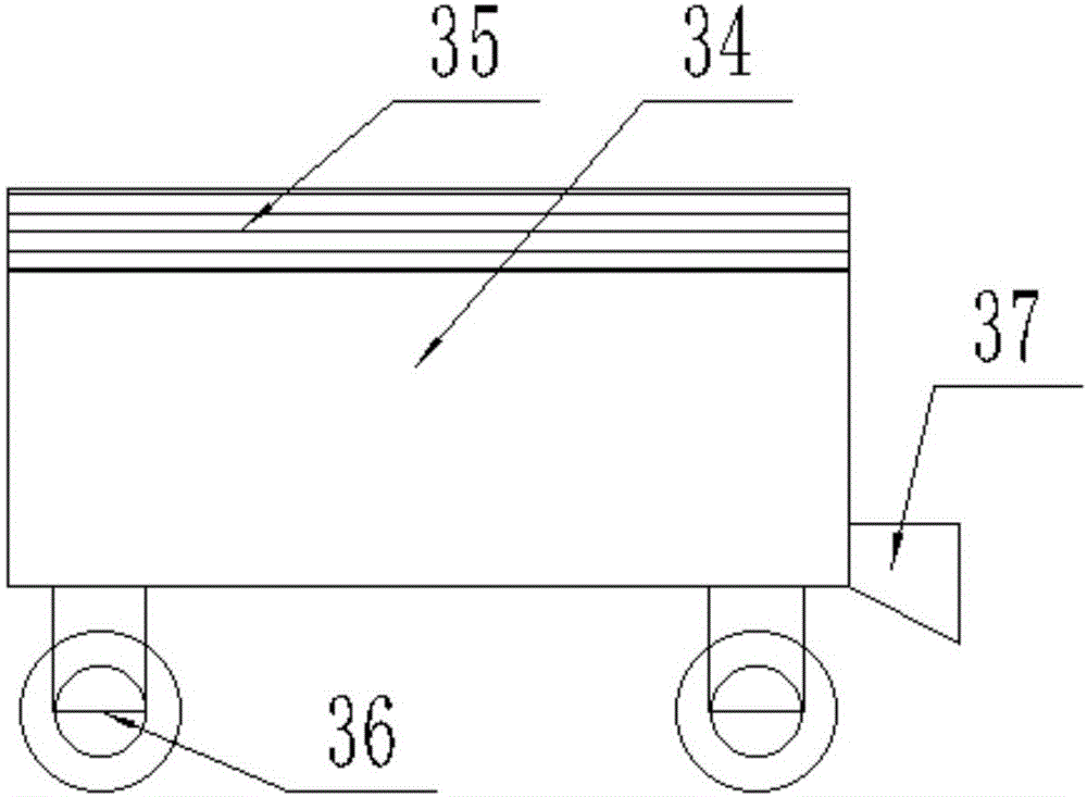 Construction waste treatment device with dual functions of crushing and screening