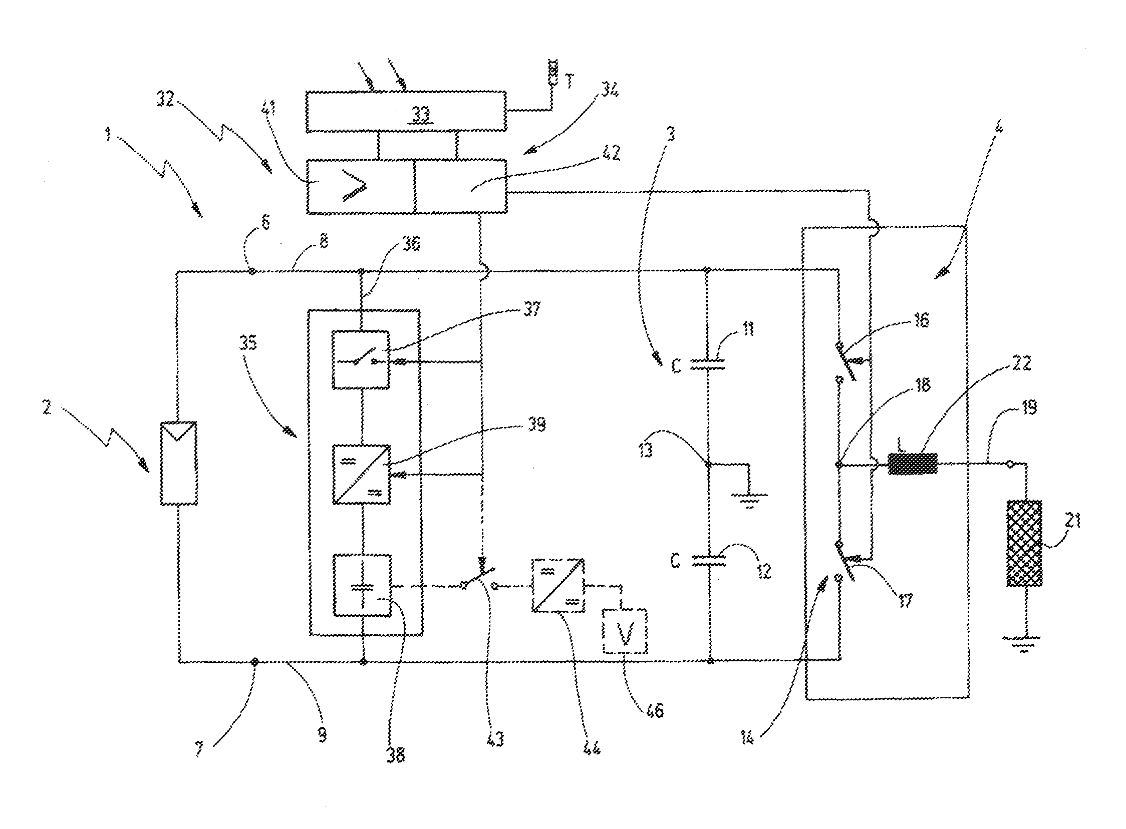 Solar inverter for an extended insolation range and operating method