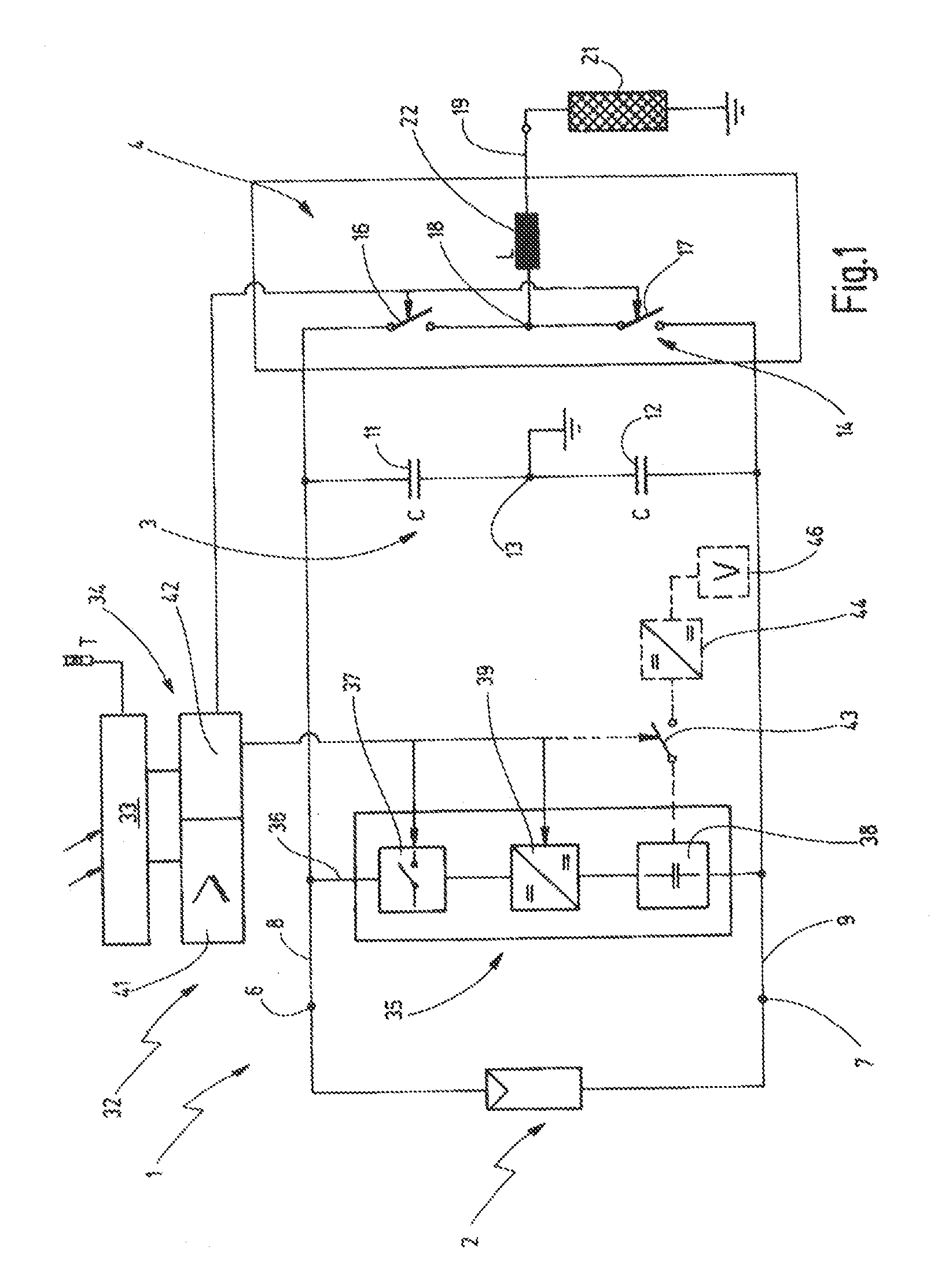 Solar inverter for an extended insolation range and operating method