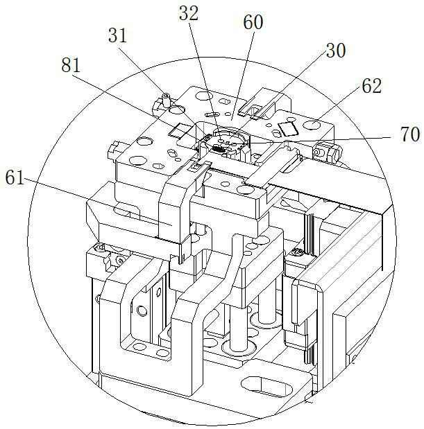 A light transmittance precision detection mechanism